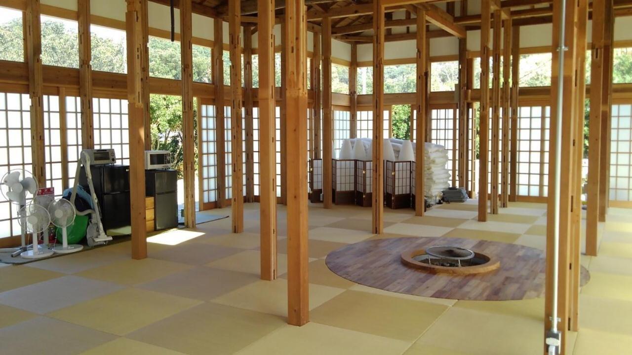 ささやかな宿富津 Hotell Exteriör bild